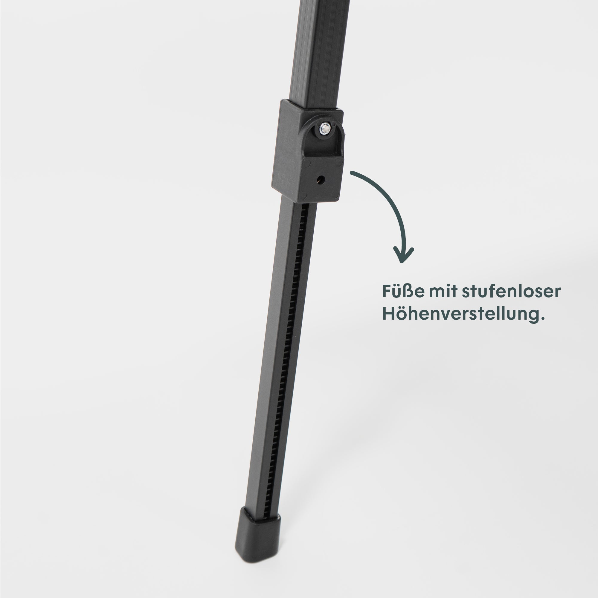 Campingtisch mit Euroboxen