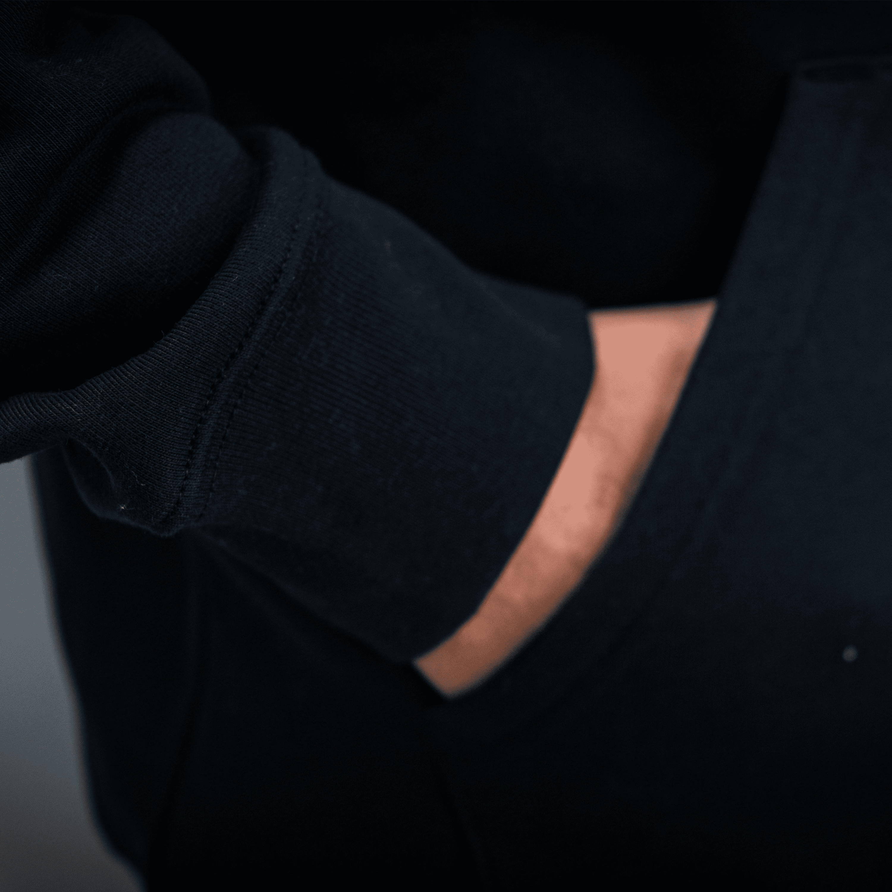 HOODIE SCHWARZ