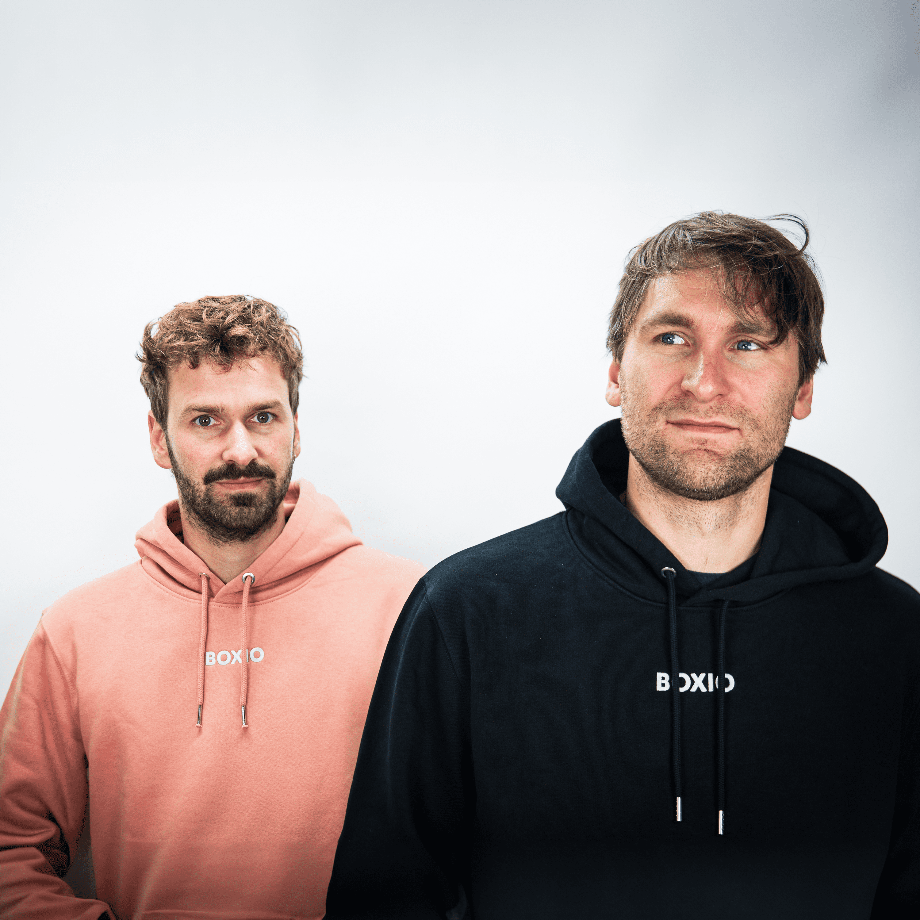 HOODIE SCHWARZ